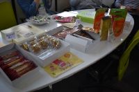 全国各地からいっぱいお土産をいただきました。