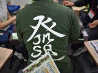 お馴染みの「發」をモチーフにしたJMSAデザインのTシャツ