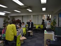 ぼうそう祭　チーム抽選の様子　土屋 政士支部長満面の笑み