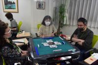 みんなで暗槓の牌を予想中