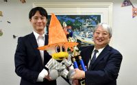 第14期　グランドチャンピオン戦　優勝　土屋 政士　プレゼンター　根本 卓也