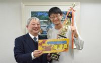 第177回月例会　冠軍　入 海翔　プレゼンター　土屋 政士