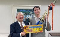 第180回月例会　冠軍　根本 卓也　プレゼンター　土屋 政士